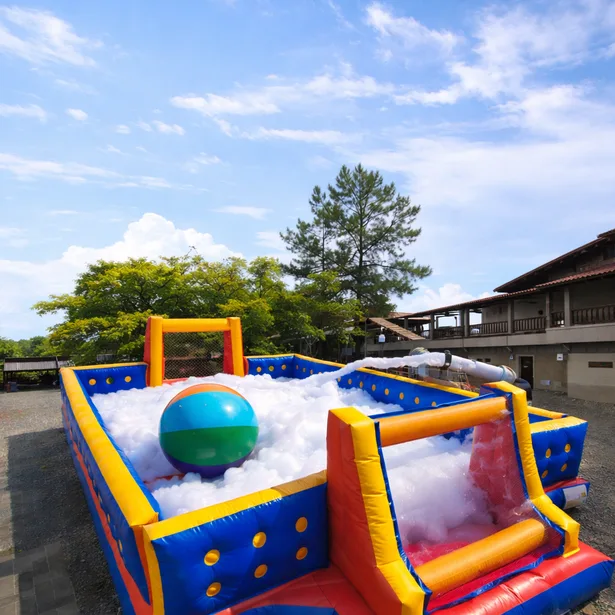 Futebol 8x4 + Bolão + Canhão de Espuma da Baby Eventos