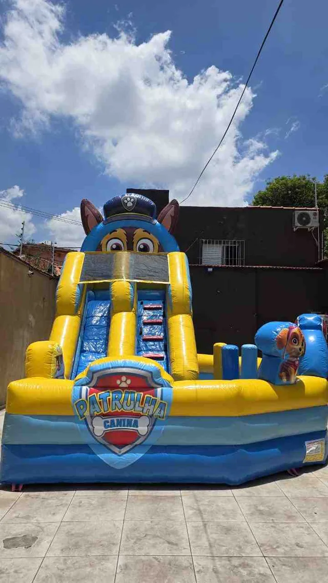 Tobogã e Pula Patrulha Canina da Baby Eventos